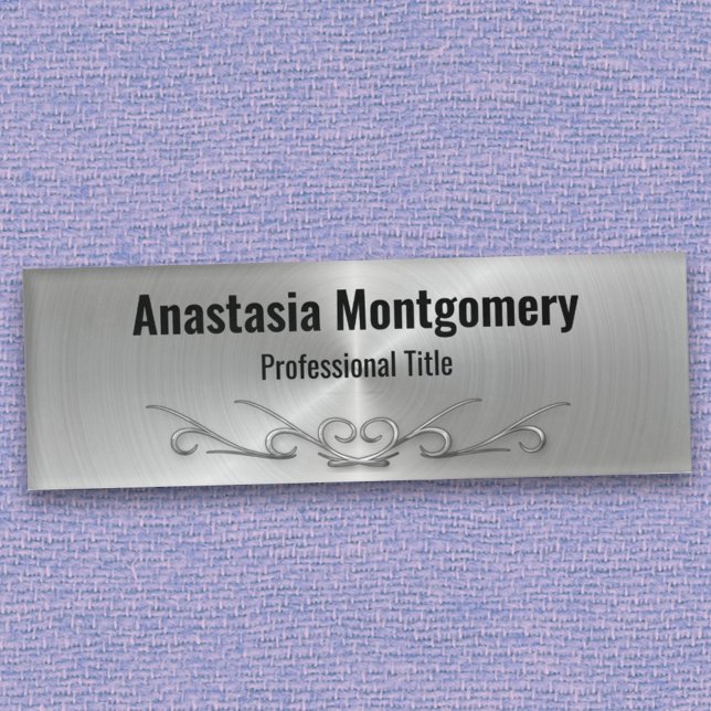 Elegante Imitate Silver Metallic Scroll Schwarzer  Namenschild (Von Creator hochgeladen)