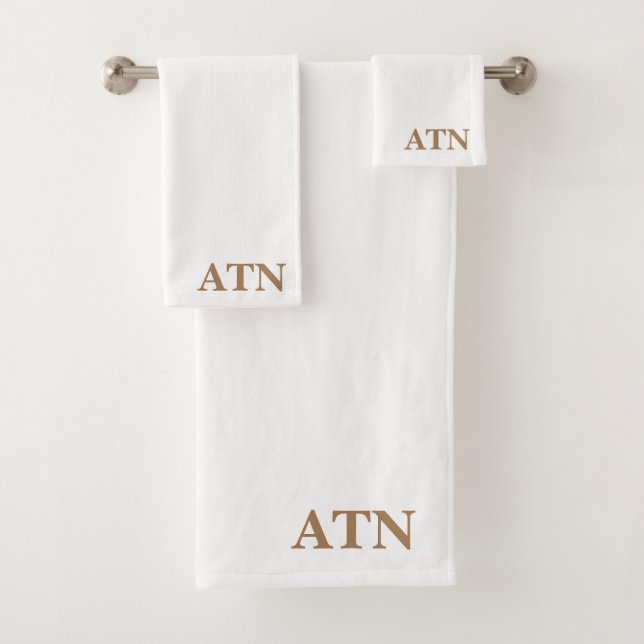 Elegante Initialen im Kakaobraun Weiß Hintergrund Badhandtuch Set (Insitu)