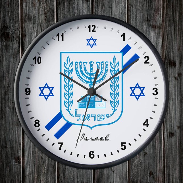 Elegante israelische Uhr und israelische Flagge (Von Creator hochgeladen)