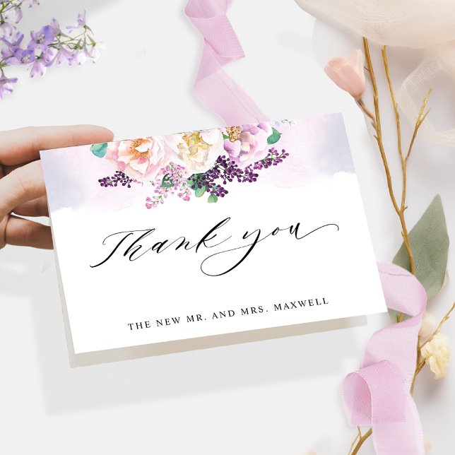 Elegante Joyful Lila Floral Wedding geklappt Dankeskarte (Von Creator hochgeladen)