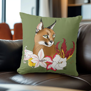 Elegante Karakal Wildkatze Lilien Floral Grün Kissen