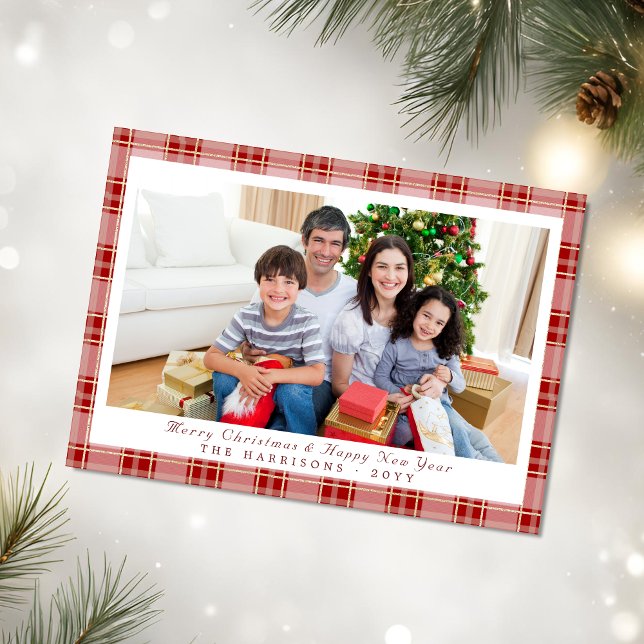 Elegante Karierte Weihnachtsfotokarte Feiertagskarte (Elegant Red Plaid Holiday Photo Card)