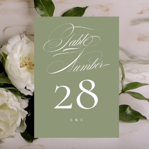 Elegante Klassik-Szene auf White Calligraphy Weddi Tischnummer