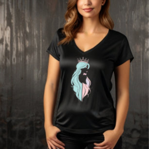 "Elegante Königin mit Krone" Pastelldesign T-Shirt