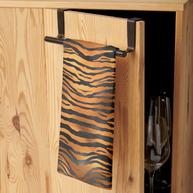 Elegante Kupfer Black Tiger Animal Print Geschirrtuch (Drittel gefaltet)