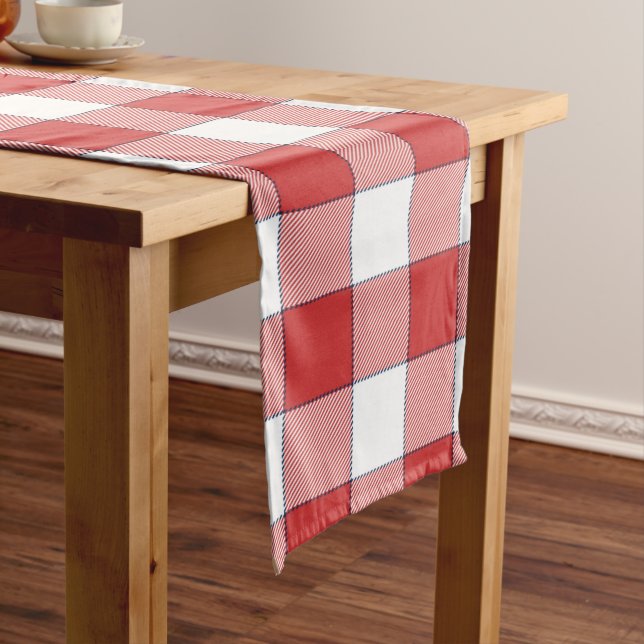 Elegante Landschaft Picnic White Red Checkered Großer Tischläufer (Beispiel)