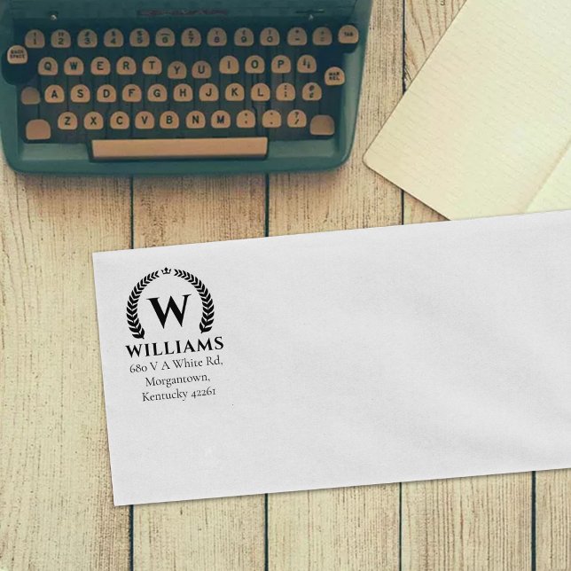 Elegante Laurel Monogram Custom-Rücksendeadresse Gummistempel (Von Creator hochgeladen)