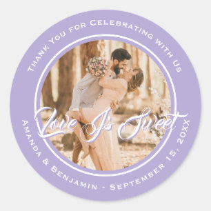 Elegante Lavender Liebe ist süßes Hochzeitsfest Fo Runder Aufkleber