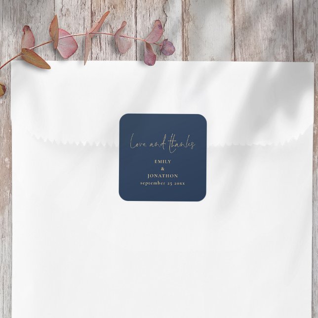 Elegante Liebe dank Script Navy Gold Hochzeit Quadratischer Aufkleber (Von Creator hochgeladen)