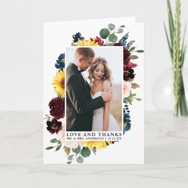 Elegante Liebe dank Watercolor Mixed Floral Fold Dankeskarte (Vorderseite)