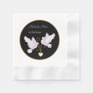 elegante Liebestauben Name Datum Hochzeit Serviette