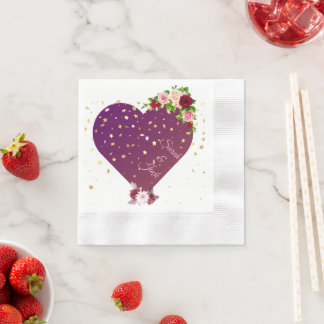 Elegante lila Herz Blumen Hochzeitstischdecke mit Serviette