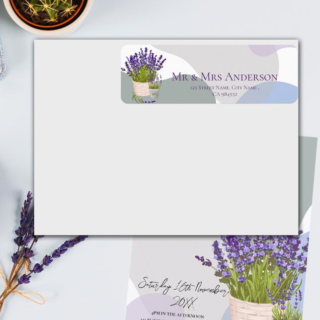 Elegante Lila Lavender-Blume Hochzeitsadresse (Elegant Purple Lavender Flowers Wedding Address Label)