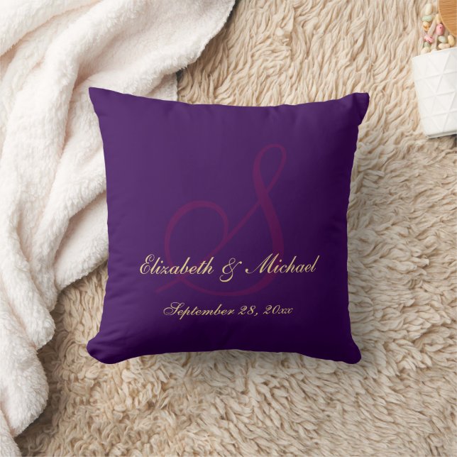 Elegante Lila Monogram Bride Groom Wedding Pillow Kissen (Decke)