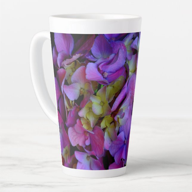 Elegante, lila, rosa Magenta Blumendörfchen Milchtasse (Linke Ecke)