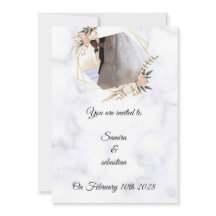 Elegante Marmor-Gold-Blumen-Hochzeitseinladung 
