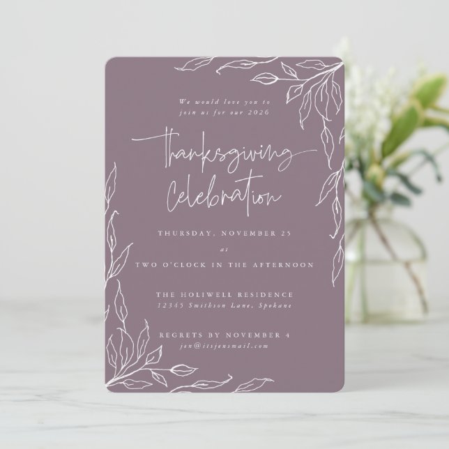 Elegante Mauve Modern Leaf Motif Erntedank Einladung (Stehend Vorderseite)