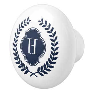 Elegante Midnight Blue Wreath Wappen Monogram Keramikknauf