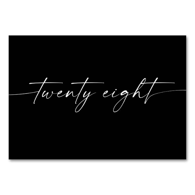 Elegante minimale Skriptkarten Nummer 28 Tischnummer (Vorderseite)