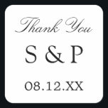 Elegante Minimalistische Gastgeschenk Hochzeit Vie Quadratischer Aufkleber<br><div class="desc">Elegante Minimalistische Gastgeschenk Hochzeit Vielen Dank Square Sticker,  bitte personalisieren Sie mit den Initialen des Paares und das Datum der Hochzeit,  mit der Online-Personalisierung Vorlage vor der Bestellung. Der Aufkleber weist eleganten Text in minimalistischem Design auf.</div>