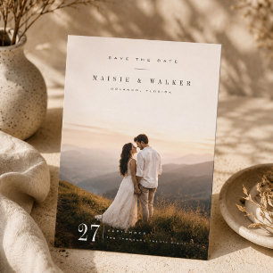 Elegante minimalistische Hochzeitsfoto im Gebirge Save The Date