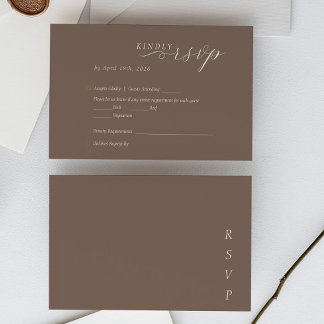 Elegante minimalistische Taupe-Elfenbein-Schrift H RSVP Karte