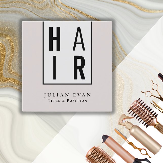 Elegante Minimalistische Typografie Beige Friseur Quadratische Visitenkarte (Von Creator hochgeladen)
