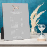 Elegante moderne Goldschere der Rose Fotoplatte<br><div class="desc">Modernes und elegantes Design für Friseursalons mit Imitaten Rose Goldschere,  elegantem Kalligraphie-Schriftart und grauem Hintergrund.</div>