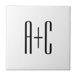 Elegante, moderne Paare | Weiß und Schwarz Fliese<br><div class="desc">Editable Monogramm können Sie ändern,  wie immer Sie möchten!</div>