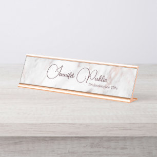 Elegante moderne Rose Gold Marmor Handgeschriebene Schreibtischnamensplakette