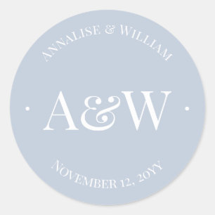 Elegante moderne staubblaue Monogramm-Hochzeit Runder Aufkleber