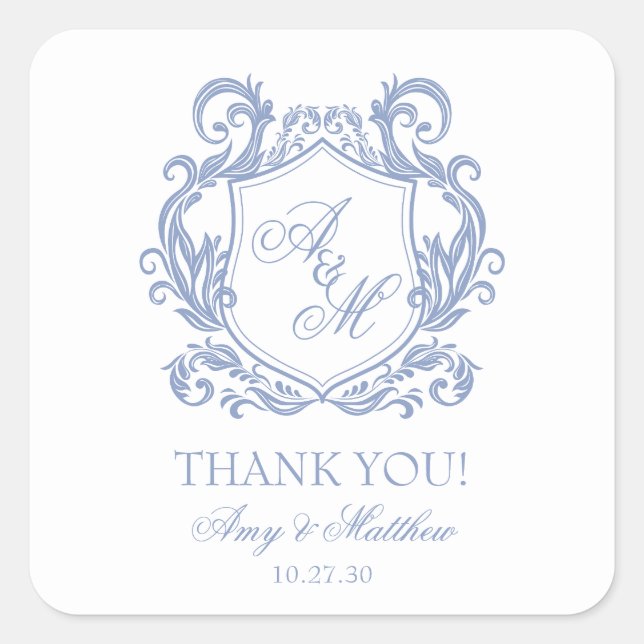 Elegante Monogram Dusty Blue Wappen Wedding Quadratischer Aufkleber (Vorderseite)