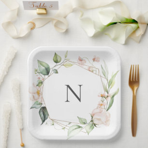 Elegante Monogram Floral Pink Blush Hochzeitsstimm Pappteller