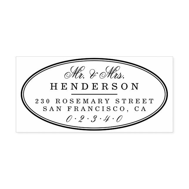 Elegante Mr. & Mrs. Familienname Script Oval Weddi Gummistempel (Prägung)
