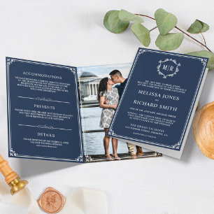Elegante Navy Blue and White Monogram Wedding Einladung