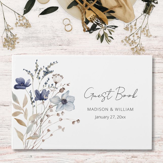 Elegante Navy Blue Blume Bouquet Blumenhochzeit Gästebuch (Close up)