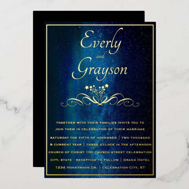 Elegante Navy Blue & Gold Wedding Fairy Lights Folieneinladung (Vorderseite/Rückseite)