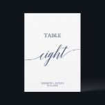 Elegante Navy Calligraphy Table Aight Tischnummer<br><div class="desc">Dieser elegante Seekalligrafiesttisch mit acht Tischnummern eignet sich perfekt für eine einfache Hochzeit. Das neutrale Design besticht durch eine minimalistische Karte,  die mit romantischer und skurriler Typografie dekoriert ist. Die Karte druckt auf der Vorder- und Rückseite (beidseitig). Andere Tischnummern in der Sammlung werden separat verkauft.</div>