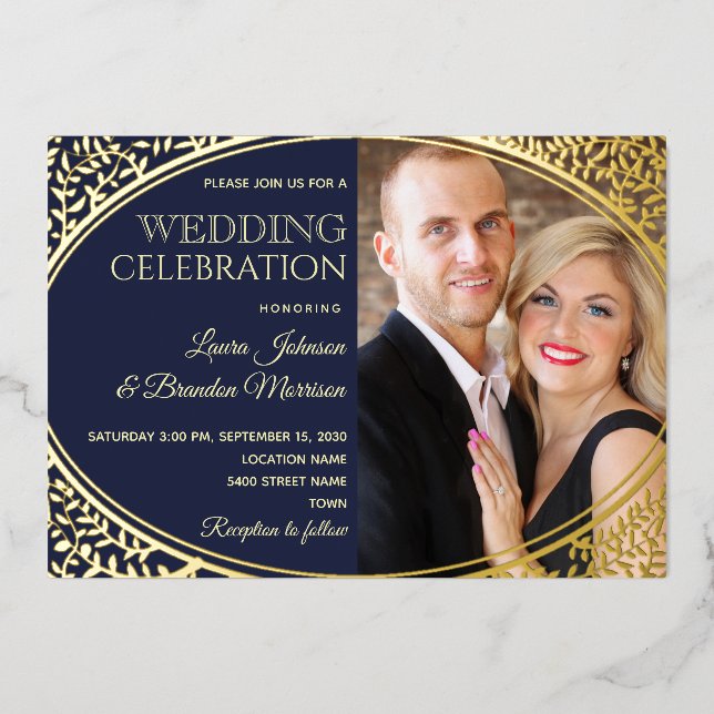 Elegante Navy Gold Foto Hochzeit Folieneinladung (Vorderseite)