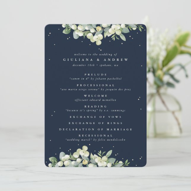 Elegante Navy Snowberry+Eucalyptus Winter Wedding Programm (Stehend Vorderseite)