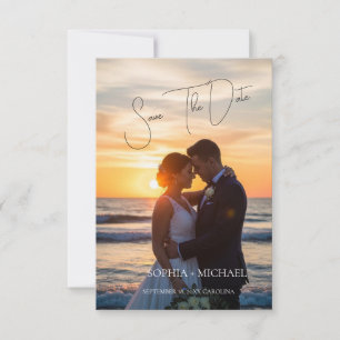 Elegante neutrale Magnolien-Hochzeitsfloristik Save The Date