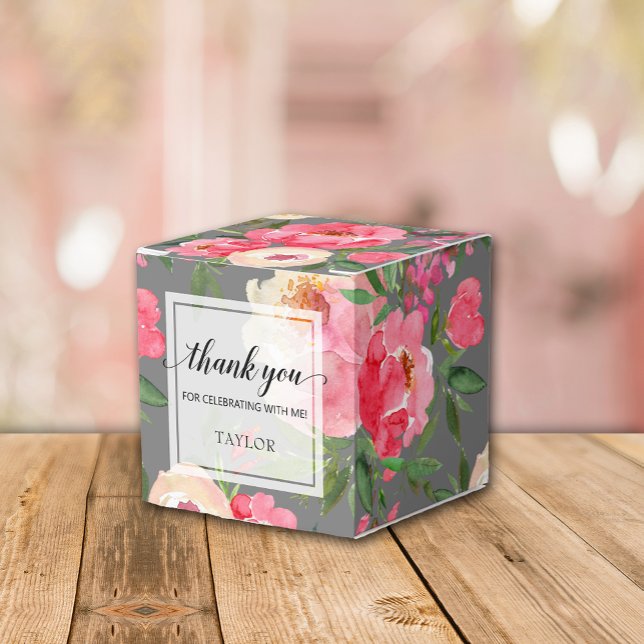 Elegante Peonies Floral Geschenkschachtel (Von Creator hochgeladen)