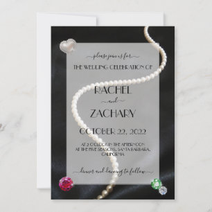 Elegante Perlen & Juwelen auf Black Satin Wedding