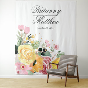 Elegante personalisierte Aquarell-Blumenhochzeit Wandteppich