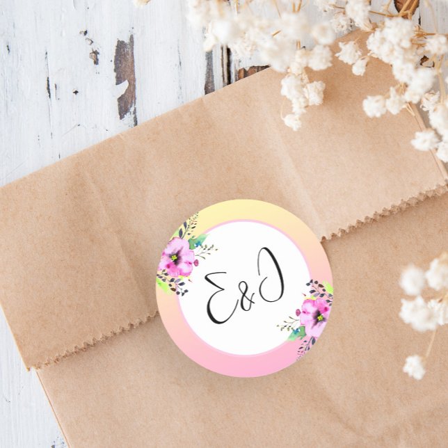 Elegante Petunias Floral Yellow and Pink Initials Runder Aufkleber (Von Creator hochgeladen)