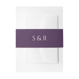 Elegante Pflaumen-Purple-Monogramm-Einladung Einladungsbanderole