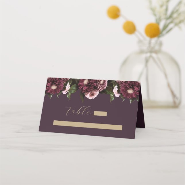 Elegante Pum Lila Burgund Blumenhochzeit Platzkarte (Vorderseite)