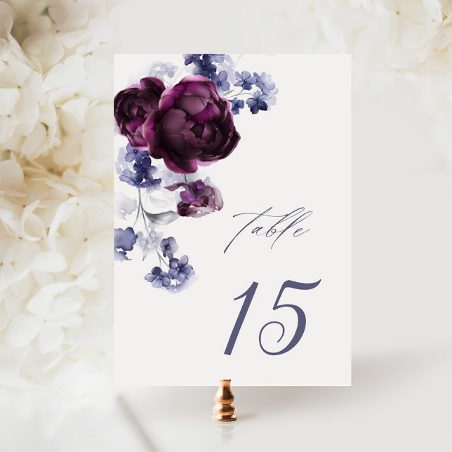 Elegante Pum Lila & Indigo Blue Floral Wedding Tischnummer (Von Creator hochgeladen)