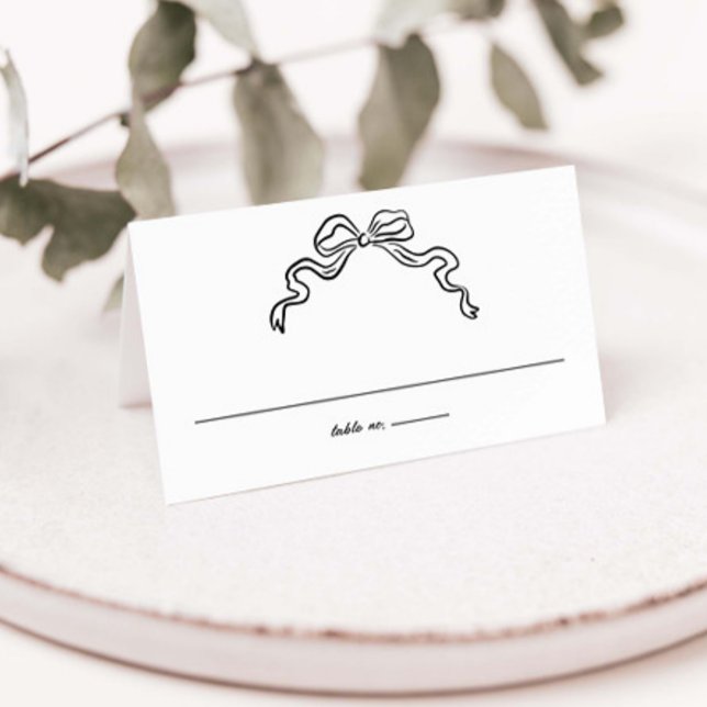 Elegante Ribbon Bow Hand Drawn Doodles Hochzeit Platzkarte (Von Creator hochgeladen)