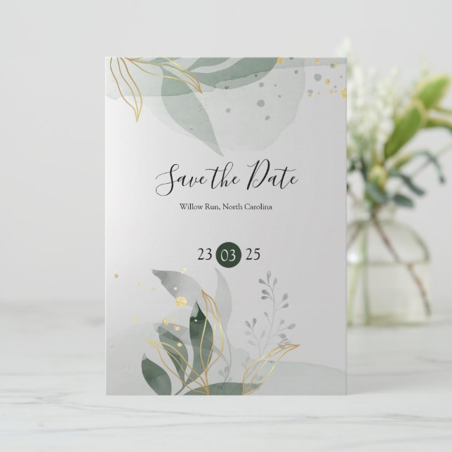 Elegante romantische Hochzeit mit floraler Wasserf Einladung (Stehend Vorderseite)